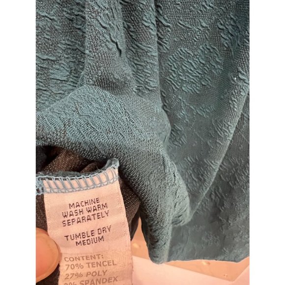 Cut. Loose Womens Green Mock Neck Long Sleeve Pleated Tunic Sweater Dress Size M - Picture 7 of 8